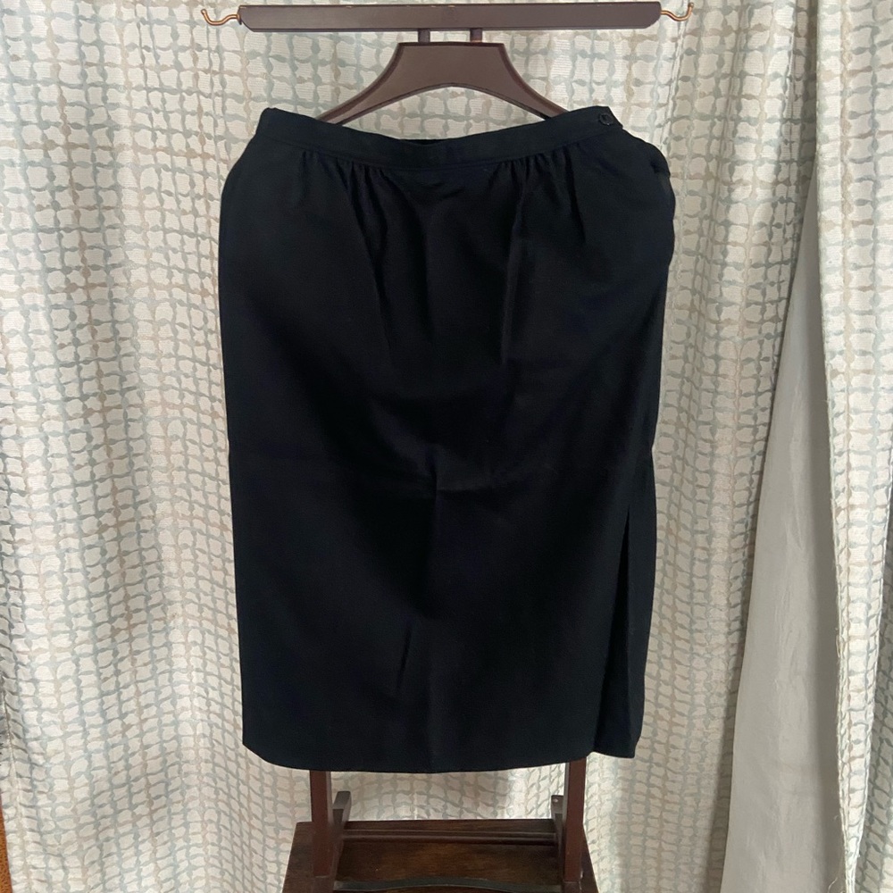 Pendleton Elegant Black Pencil Skirt